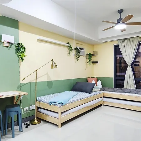 Stylish Condo That Fits 7 With Washer And Fast Wifi Long Stay Ready And Family Friendly Suite