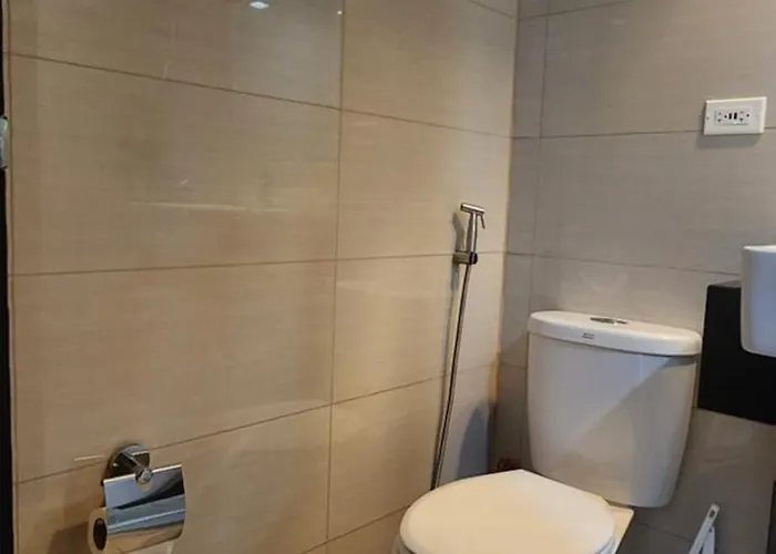 King Bed With Washer Near Venice Mall Long Stay Ready And Family Friendly Suite Fits 7 Pax *